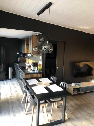 Maison Chaleureuse Et Cosy En Bois De 2021 Pres De Quimper Ergue-Gaberic Екстер'єр фото